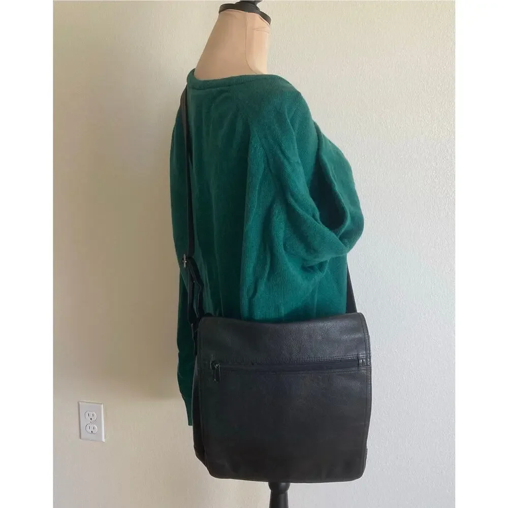 Wilsons Leather Pebbled Grain Crossbody Bag Black Messenger Satchel Office Urban
